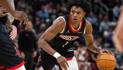 lottery-火箭3首发1替补缺阵，混编10人阵容临时上线！3笔底薪签约太超值